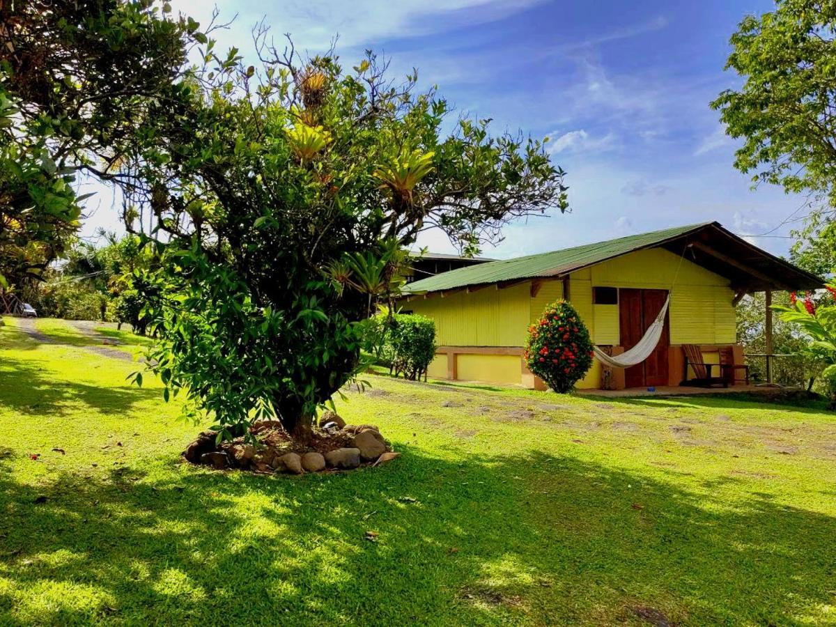 Los Gallitos Eco Lodge San Miguel  Exterior foto